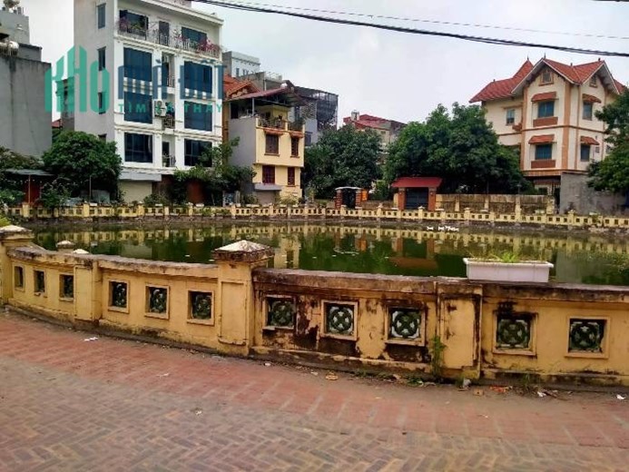 Bán nhanh căn nhà C4 Tại Đông Ngạc, Bắc Từ Liêm, Ngõ  Ô Tô 73m2, MT 6m, 4,5 Tỷ, LH 0965283789