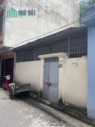 Bán nhanh căn nhà C4 Tại Đông Ngạc, Bắc Từ Liêm, Ngõ  Ô Tô 73m2, MT 6m, 4,5 Tỷ, LH 0965283789