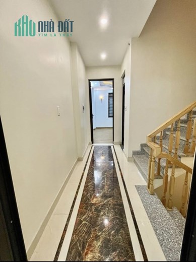 CÔNG NHẬN RẺ, NHÀ NGUYỄN TRÃI, LÔ GÓC, 42M, CHÀO GIÁ 5 TỶ