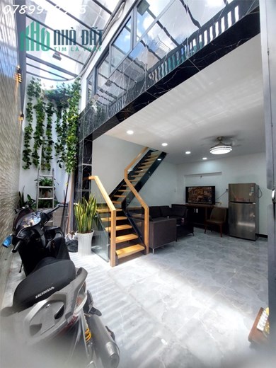 Bán nhà lê hồng phong, quận 10, 34m2, 3 lầu, 3pn, nhà mới chủ tặng nội thất, giá 4tỷ35