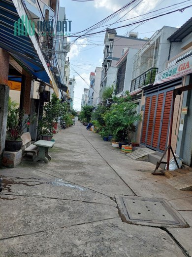 Bán nhà Hương lộ 2 xây 1 lầu giá 4 tỷ 400 triệu đang cho thuê 7 triệu/tháng