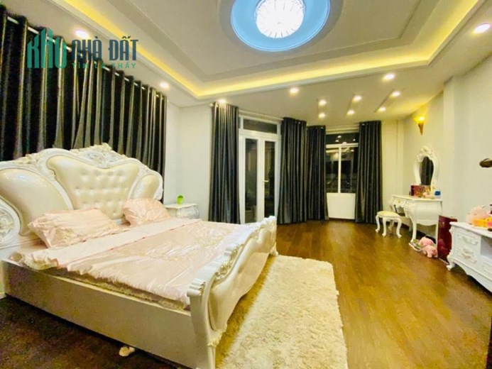 Bán Nhà Siêu Sang Đường Oto Lâm Văn Bền, 252.27m, 13.5 Tỷ, Tân Kiểng, Quận 7