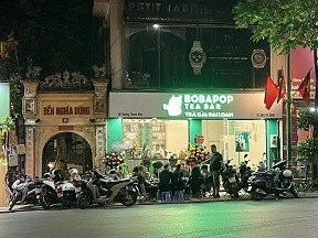 Chính chủ nhượng quán trà sữa mặt đường Thanh Niên, Ba Đình; 0988900680