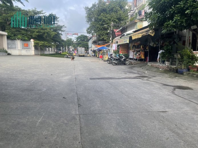 BÁN NHÀ LÊ THỊ RIÊNG QUẬN 12 GIÁ 5 TỶ 7
