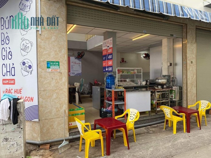 Quán mới làm lại hoàn toàn do con nhỏ phải về quê nên mình cần nhượng lại đường Vườn Lài