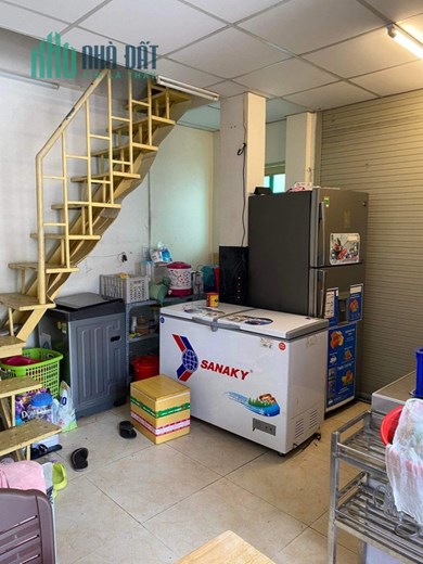 Quán mới làm lại hoàn toàn do con nhỏ phải về quê nên mình cần nhượng lại đường Vườn Lài