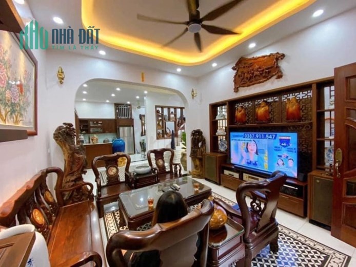 BÁN NHÀ CỔ NHUẾ 40M 5 TẦNG, NGÕ Ô TÔ NHỈNH 4 TỶ, LH 0965283789