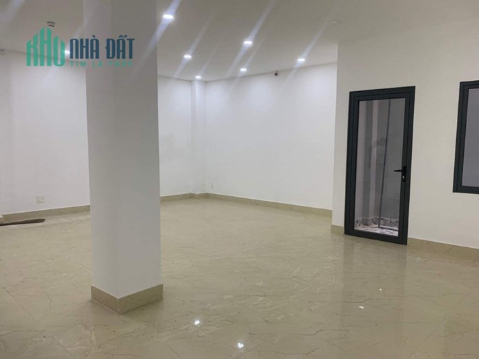 Bán toà nhà 6 Tầng Mặt tiền Bùi Đình Tuý - gần Nơ Trang Long, DT: 6.5/8x22m, giá 33.5 tỷ.