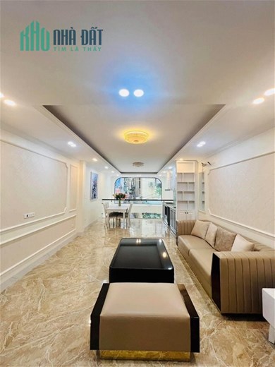 Bán 40m2 ngọc thụy 5 tầng mặt tiền 4,9 giá 5,3 tỷ lô góc ngõ ô tô.