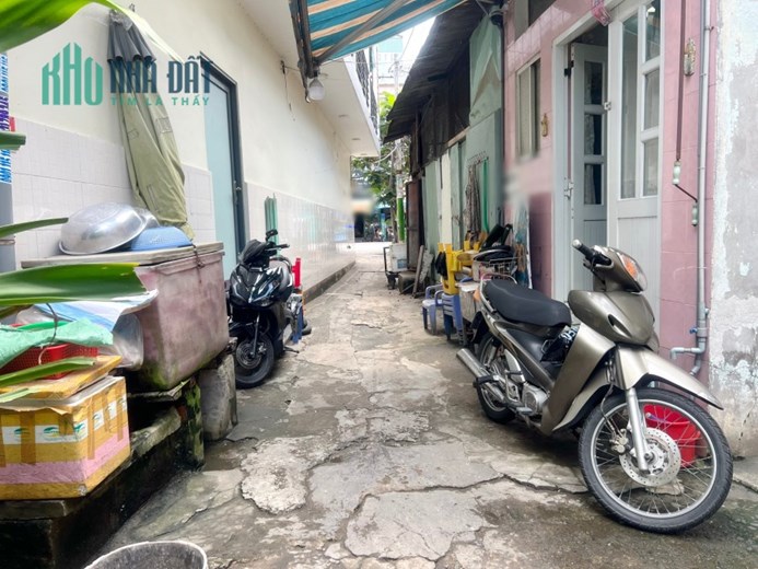 Nhà bán 48.8m2 (nở hậu)- giá 3tỷ3 gần Mt Hưng Phú P9Q8