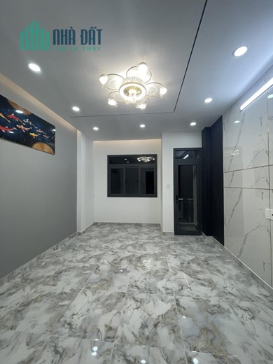 BÌNH TÂN - NGAY 4 XÃ - HXH 5M - NHÀ MỚI 100% - FULL NỘI THẤT CAO CẤP - 40M2 - GIÁ NHỈNH 4 TỶ