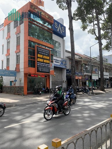 Bán Nhà MTKD Vị Trí Cực Đẹp Căn Góc 2 Mặt Tiền Trần Hưng Đạo Quận5-36Tỷ TL