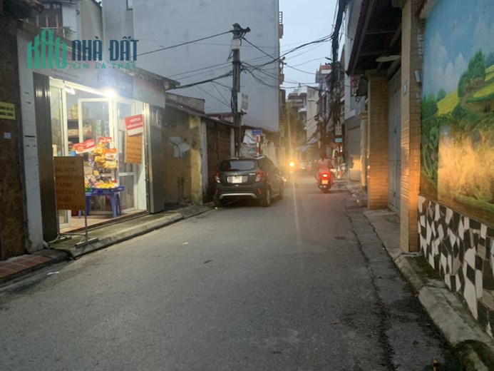 bán nhà cấp 4 phố Ngô Gia Tự, diện tích 232m, mặt tiền 13m, 10m ra ôtô tránh