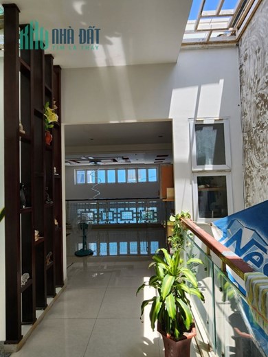 Bán Nhà 2 Tầng 1 Tum TTTP Nha Trang, Hẻm Tân An, Phước Hải. Giá 4 tỷ