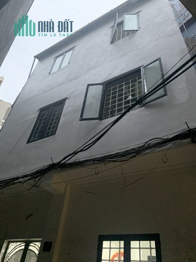 Bán nhà Đội Cấn, 30m2, 3 tầng, 3.1 tỷ.