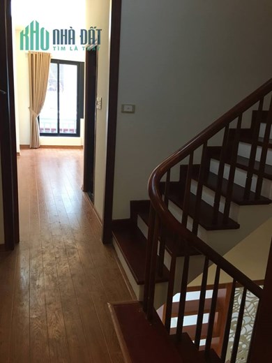 Bán nhà ngõ văn chương,đống đa dt 38 m2,xây 3 tầng ,ngõ 2 xe máy ,cách ô tô 40m giá 3,7 tỷ