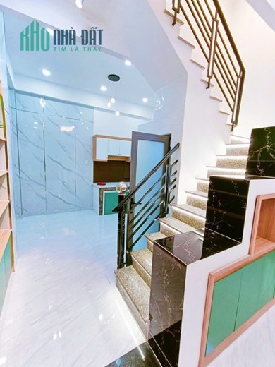 🌹🌹 Bán nhà mặt tiền Chiến Lược