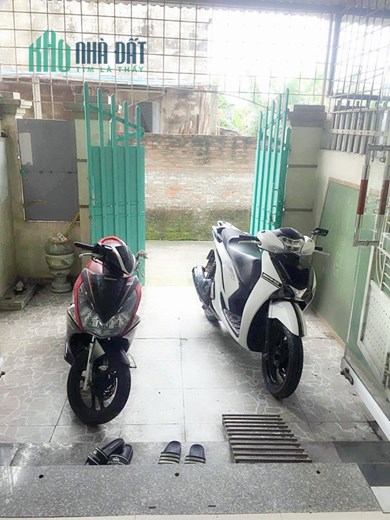 Bán nhà phố Thiên Lôi, diện tích 64m 4 tầng GIÁ chỉ 2.3 tỉ phía AEON