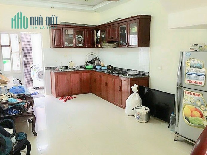 Bán nhà phố Thiên Lôi, diện tích 64m 4 tầng GIÁ chỉ 2.3 tỉ phía AEON