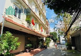 Bán nhà tuyến 2 Ngô Gia Tự, diện tích 56m 4 tầng GIÁ 4.75 tỉ ô.tô đỗ cửa 24h