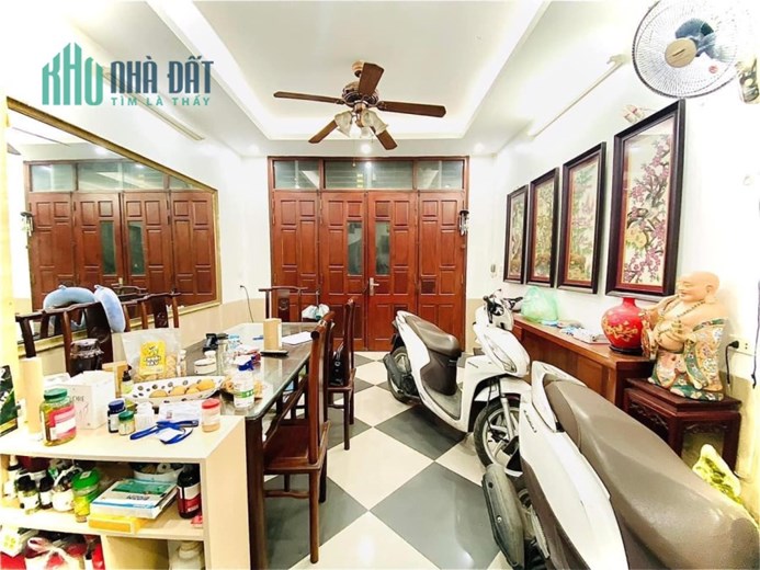 BÁN GẤP NHÀ TÂY SƠN, Ô TÔ ĐỖ, Ở SƯỚNG, 40M2 6T MT4M, GIÁ 5 TỶ