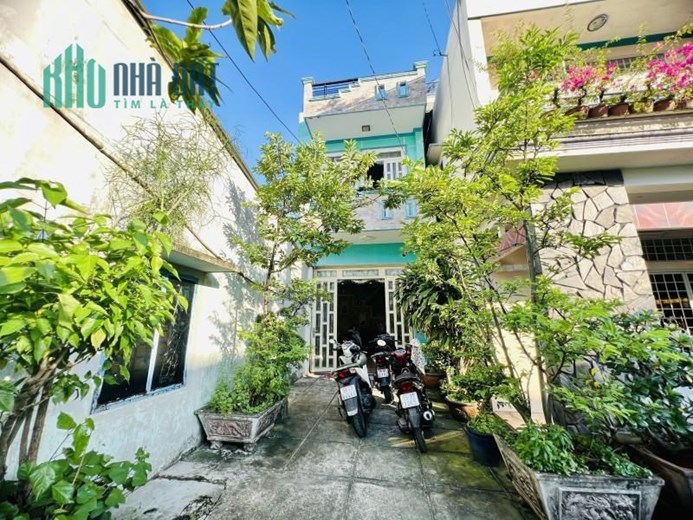 CHỦ NGỘP THA THIẾT MUỐN BÁN GẤP- GIẢM CHÀO 6,5 TỶ XUỐNG COND 5,5 TỶ ( GIẢM 1 TỶ) DIỆN TÍCH 83M2-