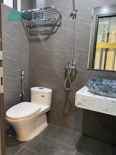 Bán nhà Trần Quốc Vượng, Cầu Giấy. 44mx7; MT4m; TM; Giá 19.8 tỷ