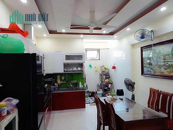Bán nhà phố Thiên Lôi, 63m 4 tầng độc lập ngõ ô.tô GIÁ 5 tỉ gần Hoàng Huy