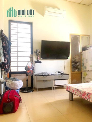 Bán nhà ngộp 2 tầng BTCT HXH Hồng Bàng Quận 11 53m2 chi nhỉnh 6 tỷ thương lượng