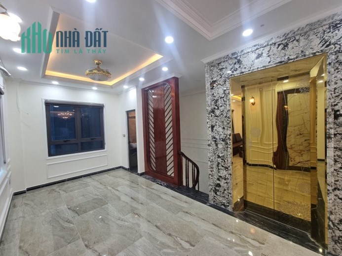 Bán nhà Doãn Kế Thiện, Cầu Giấy. 53mx7; MT 4.8m; TM; Giá 18 tỷ.