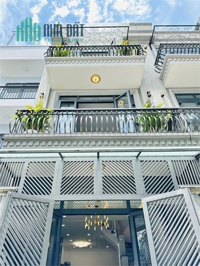 Nhà đẹp Phạm Văn Chiêu, Gò Vấp – HXH, 3 tầng full nội thất, 4.9 tỷ.
