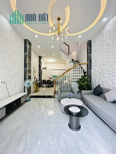 Nhà đẹp Phạm Văn Chiêu, Gò Vấp – HXH, 3 tầng full nội thất, 4.9 tỷ.