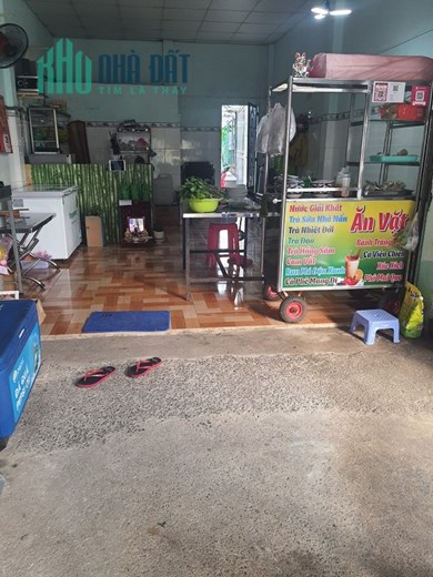 Chính chủ cần sang quán bán hủ tiếu ngay đường Nguyễn Xiển