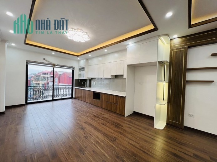 Bán nhà Đông Tác Đống Đa 36m 6 tầng thang máy ngõ thông kinh doanh sầm uất nhỉnh 10 tỷ lh 0975124520