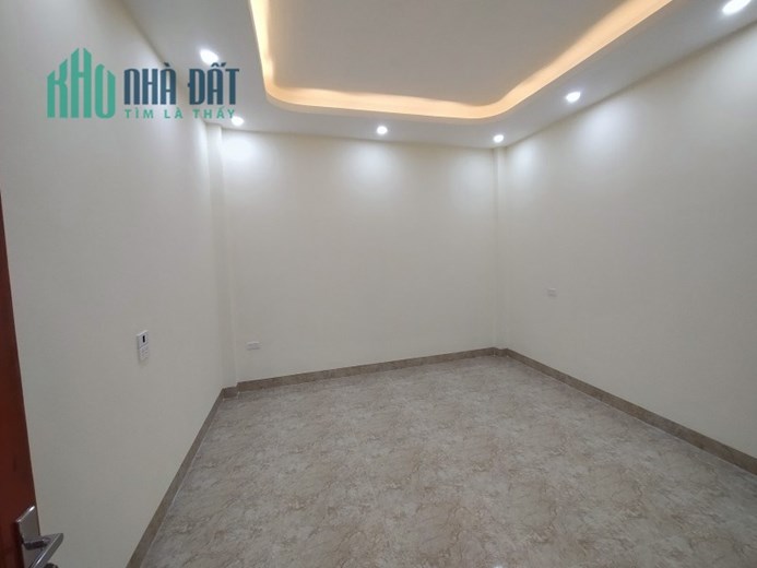 Bán nhà mới 4 tầng Ngọc Trì ,Long Biên 50m2,Mt 3.8m,ngõ thông giá 4tỷ