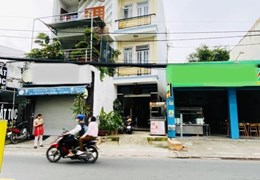 NHÀ BÁN NHANH 2 MẶT TIỀN ĐÔNG BẮC TAN CHÁNH  HIỆP Q12-82 M-GIÁ 8T500 TL