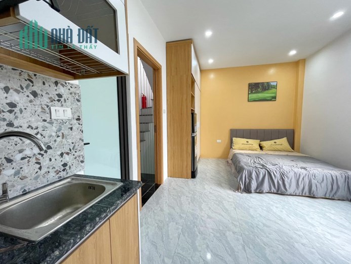 11 TỶ CÓ NGAY TÒA CCMN SIÊU ĐẸP TẠI TRUNG TÂM HAI BÀ TRƯNG, DOANH THU 1.1 TỶ/NĂM. LH: 0948358822