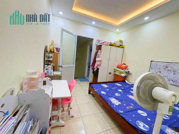 BÁN NHÀ TRƯƠNG ĐỊNH, NGÕ THÔNG, DIỆN TÍCH RỘNG, Ở SƯỚNG 46m x 4T, NHỈNH 3 TỶ 0901753139