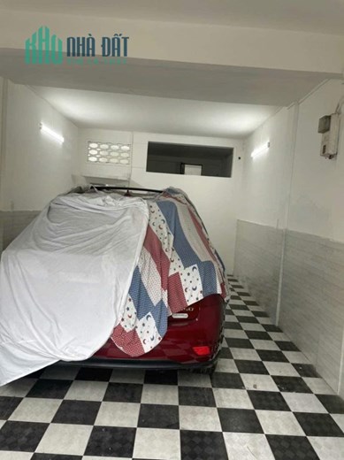 Nhà cư xá Vĩnh Hội Ngang 4.x13.5m Q4 -100m Q1
 hơn 4 tỷ Q4 xe hơi đậu trong nhà 
- Vị trí cực đẹp