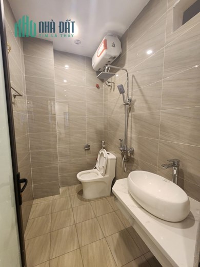 Cần Bán nhà Phố Hoàng Ngân gần ô tô 40m 4Tg MT 3,8m hơn 4 tỷ LHCC.