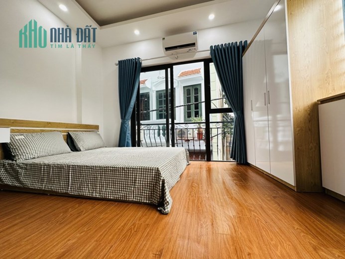 Cần Bán nhà Phố Hoàng Ngân gần ô tô 40m 4Tg MT 3,8m hơn 4 tỷ LHCC.