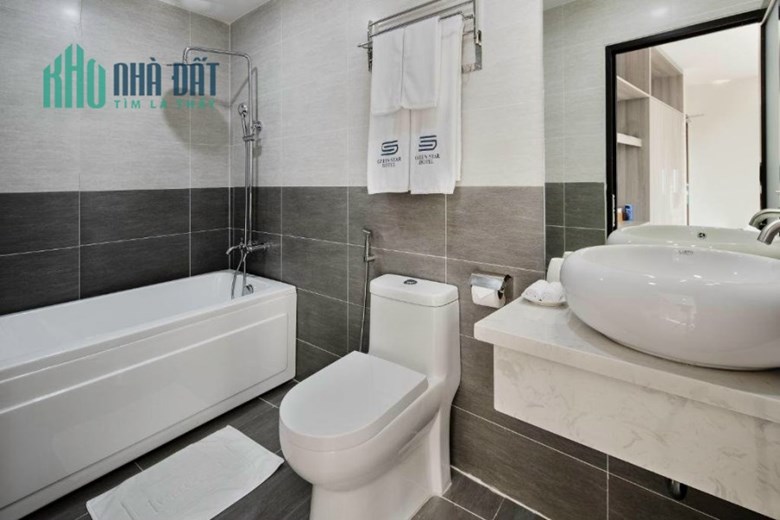Chính chủ cần bán khách sạn mặt tiền 33 phòng ở Phạm ngũ lão quận 1 thành phố Hồ Chí Minh