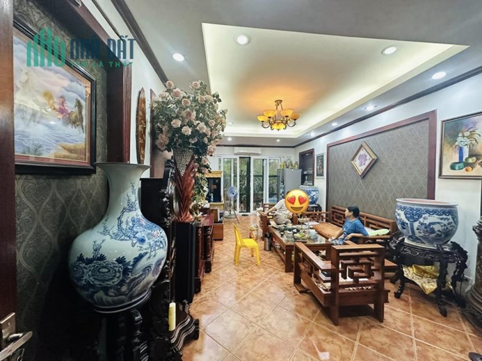 MẶT NGÕ ÔTÔ TRÁNH GARA ÔTÔ Ô CHỜ THANG MÁY SAU QUY HOẠCH RA ĐƯỜNG LỚN MINH KHAI