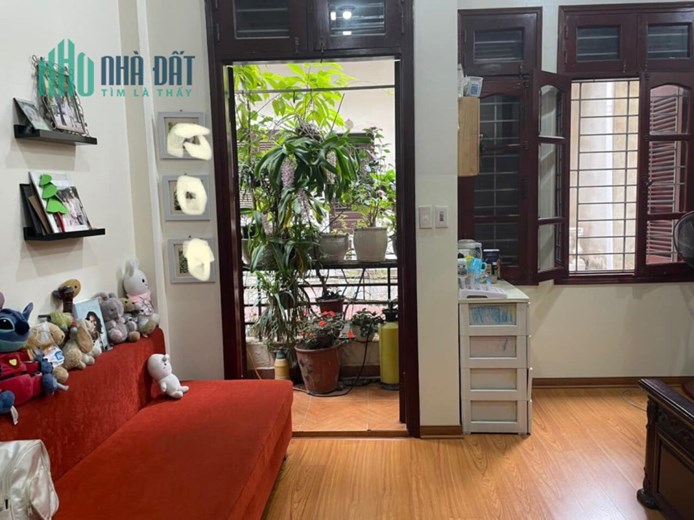 Bán nhà phố Trần Duy Hưng Cầu Giấy 60m2, 5 tầng ngõ thông chỉ với 7tỷ
