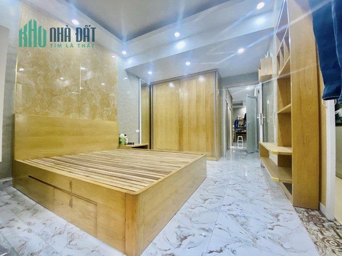 💥Tập thể Nam Thành Công 60m 2PN mặt phố Hoàng Ngọc Phách, Đống Đa, 2.35 tỷ💥