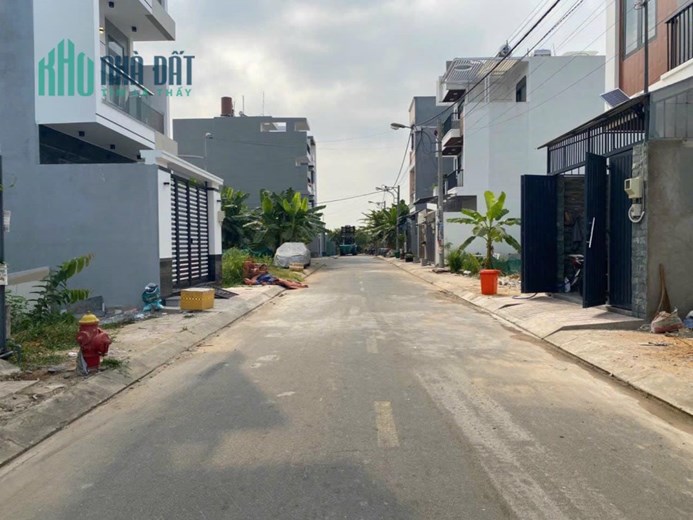 BÁN ĐẤT P PHÚ HỮU QUẬN 9