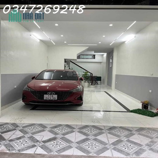 Bán nhà phân lô Trần Quốc Hoàn - Cầu Giấy 50m2 5T, MT 4.2m, ôtô 16 chỗ kinh doanh văn phòng