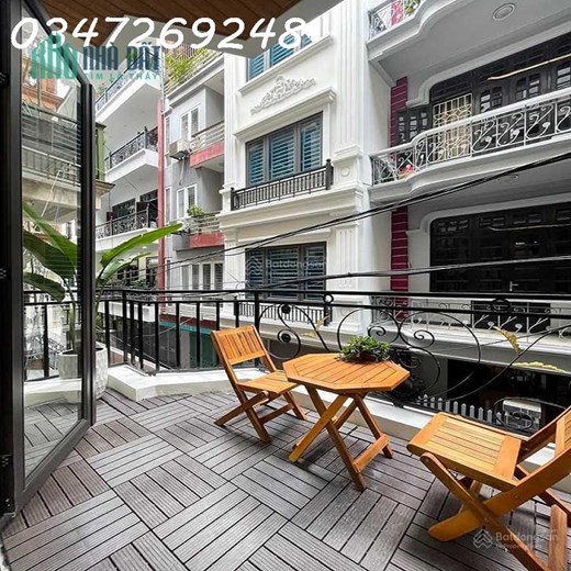 Bán nhà phân lô Trần Quốc Hoàn - Cầu Giấy 50m2 5T, MT 4.2m, ôtô 16 chỗ kinh doanh văn phòng