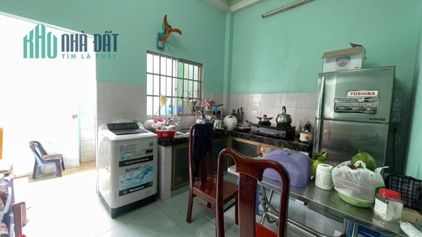 Bán nhà Mặt tiền Hồng Lạc - gần Ni Sư huỳnh Liên, DT: 4.3x14m, 2 tầng - 3PN, giá 11.7 tỷ
