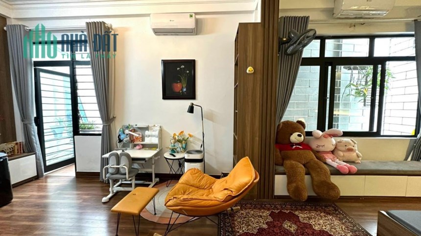 Ô tô , bán nhà riêng phố đường Láng 100m2 giá chỉ 20 tỷ 5 ( thương lượng ) mua bán nhà riêng Đống Đa